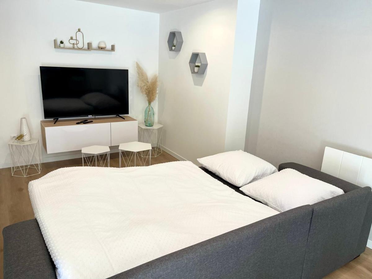 Appartement 2 Chambres En Plein Centre Ville Chalon-sur-Saône Extérieur photo
